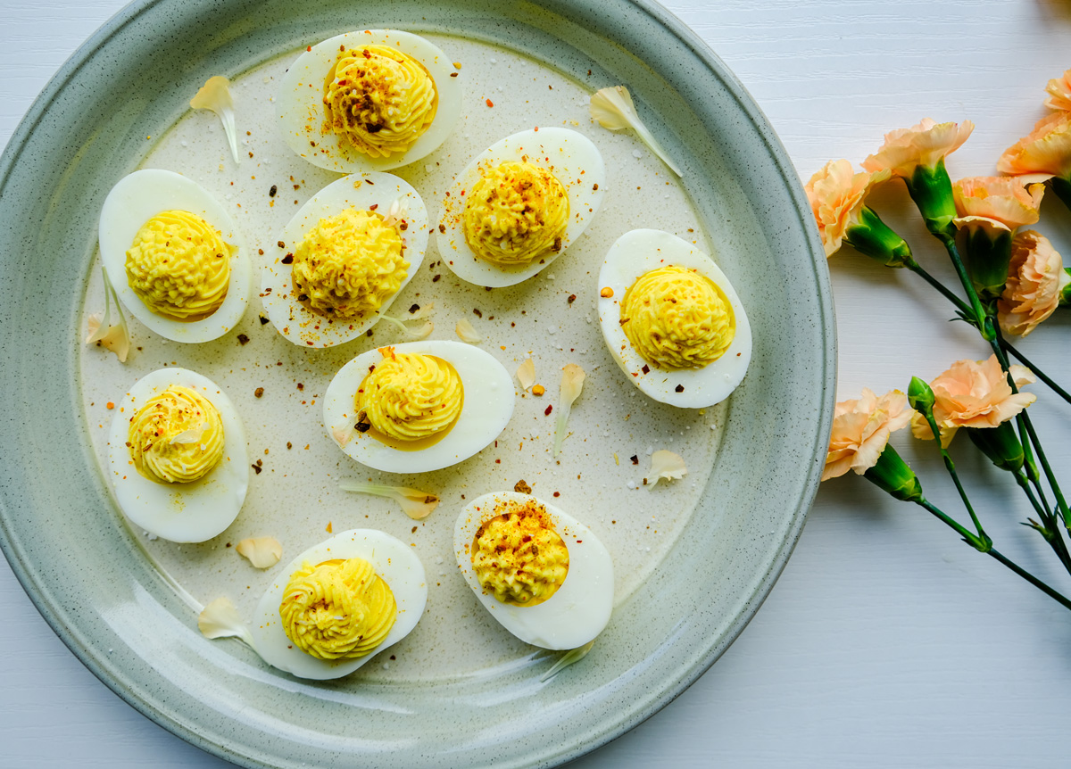 deviled eggs | party appetizers | easy recipes